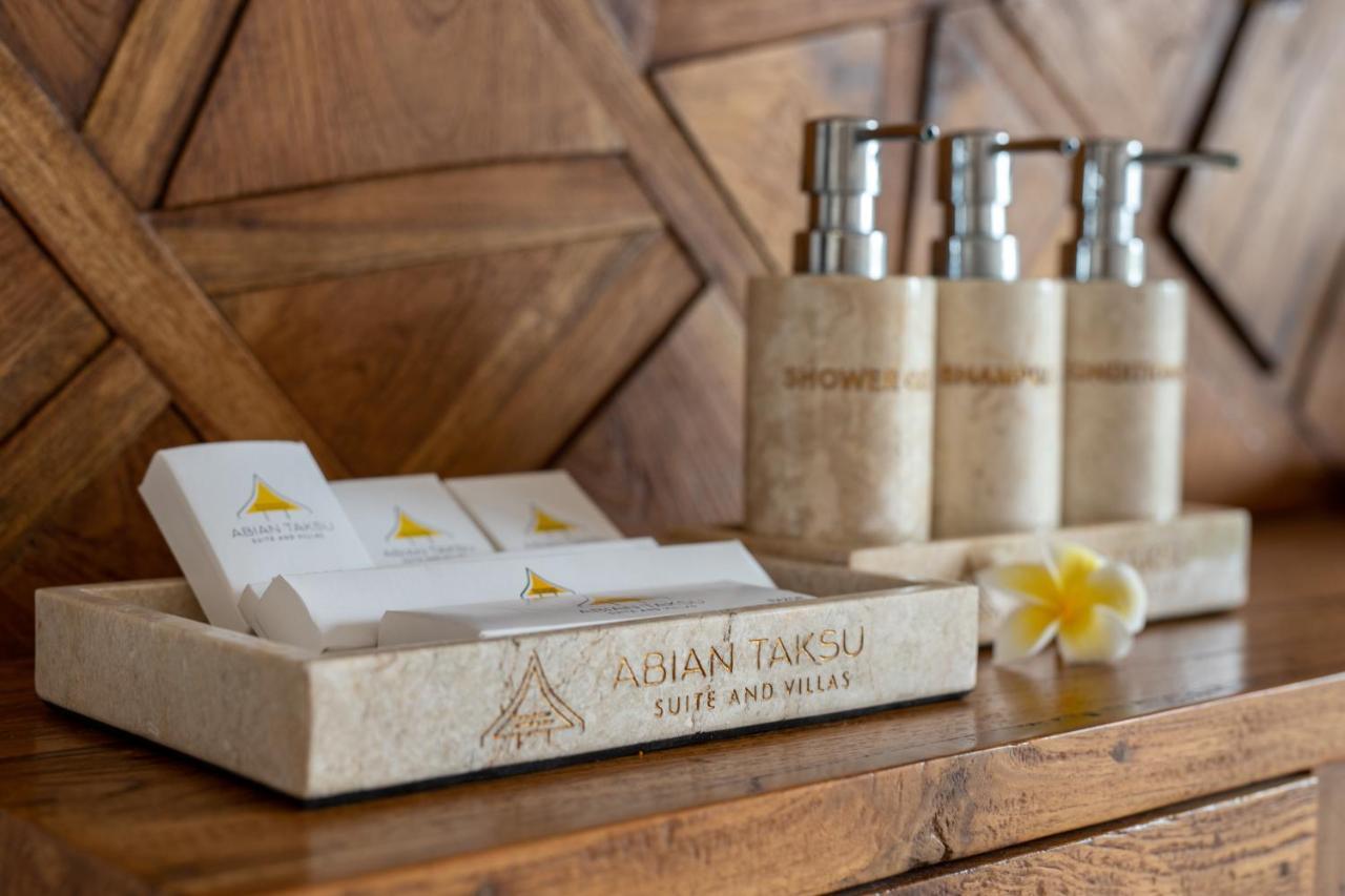 Abian Taksu Suite & Villas เตกากาลัง ภายนอก รูปภาพ