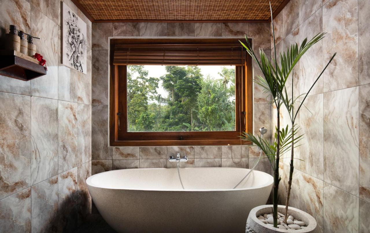 Abian Taksu Suite & Villas เตกากาลัง ภายนอก รูปภาพ